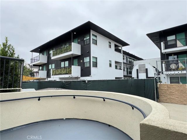 251 N Oakland Ave 6, Pasadena, CA 91101