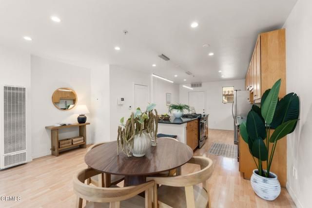 285 N Ventura Avenue 5, Ventura, CA 93001