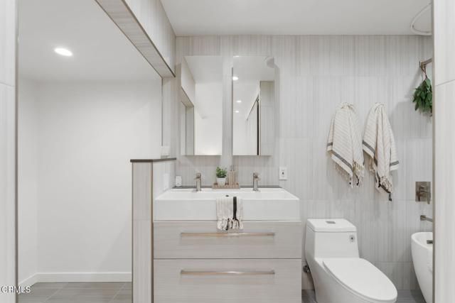 285 N Ventura Avenue 5, Ventura, CA 93001