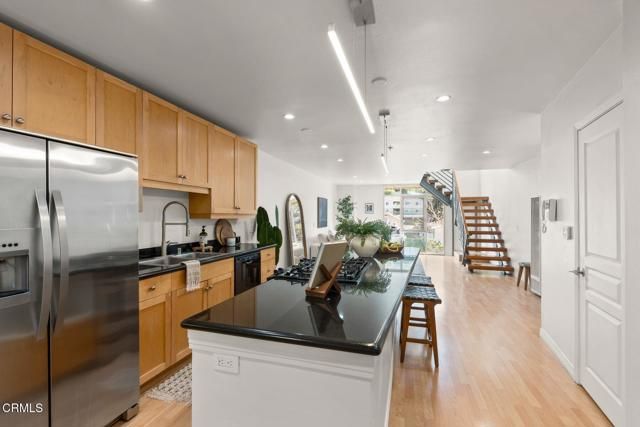 285 N Ventura Avenue 5, Ventura, CA 93001