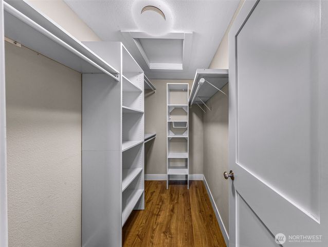 13325 Beverly Park Road, Lynnwood, WA 98087