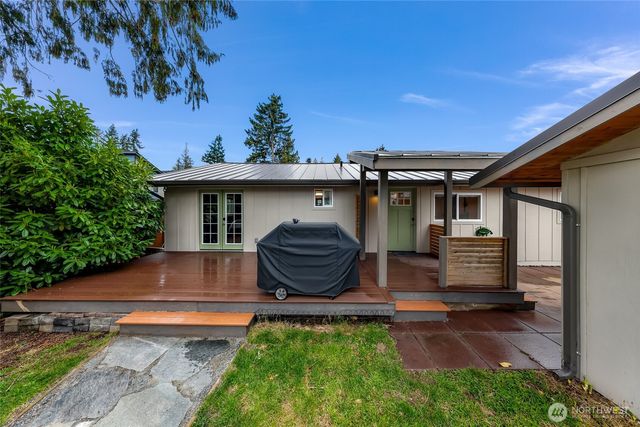 13325 Beverly Park Road, Lynnwood, WA 98087