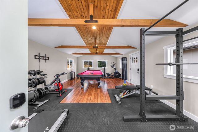 13325 Beverly Park Road, Lynnwood, WA 98087