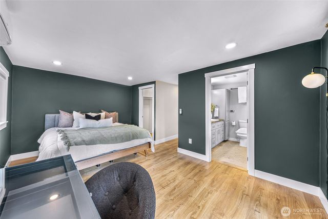 13325 Beverly Park Road, Lynnwood, WA 98087