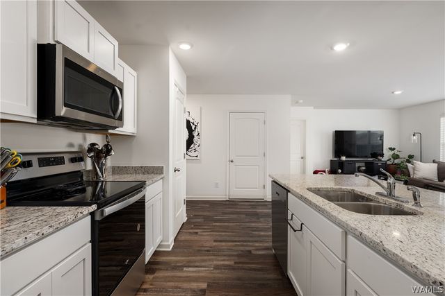 7121 Wilburton, Northport, AL 35473