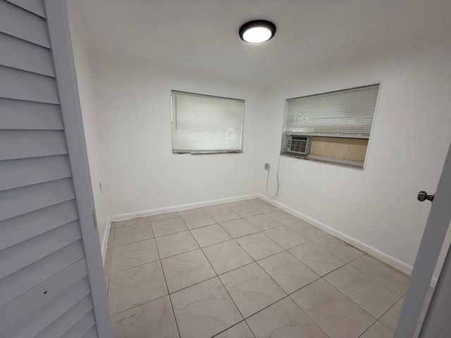 3705 SW 13th Court 1-5, Fort Lauderdale, FL 33312