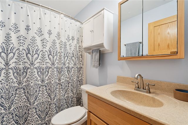 1101 Wood Lily Road, Solon, IA 52333