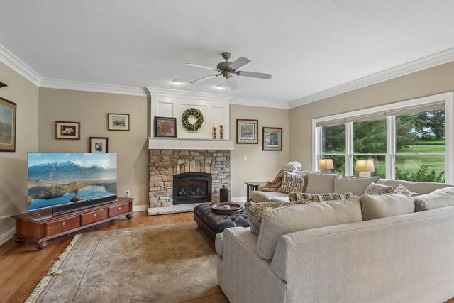 S94W31694 Gena DRIVE, Mukwonago, WI 53149