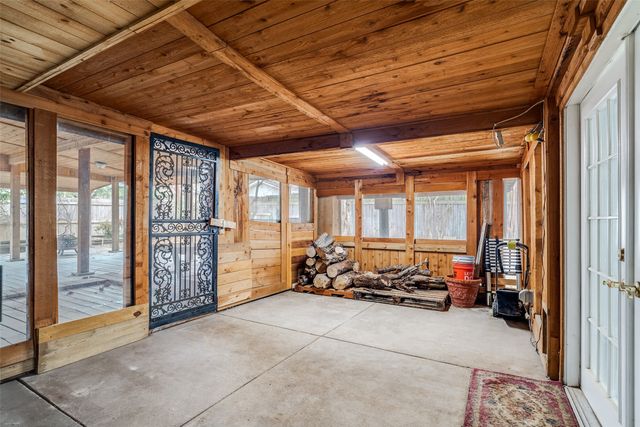 6421 Winifred Drive, Fort Worth, TX 76133