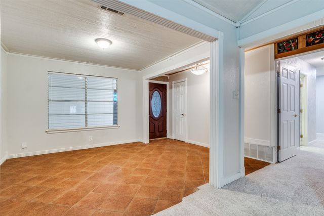 6421 Winifred Drive, Fort Worth, TX 76133