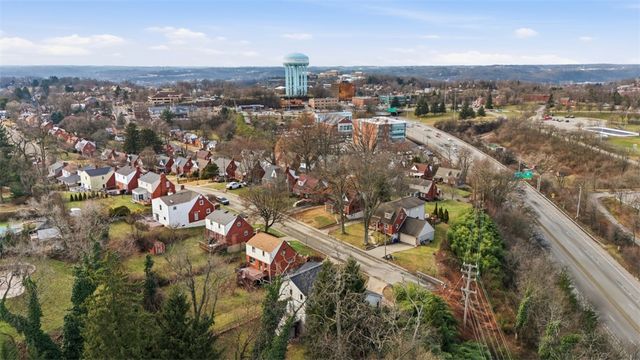 126 Leon Road, Green Tree, PA 15220