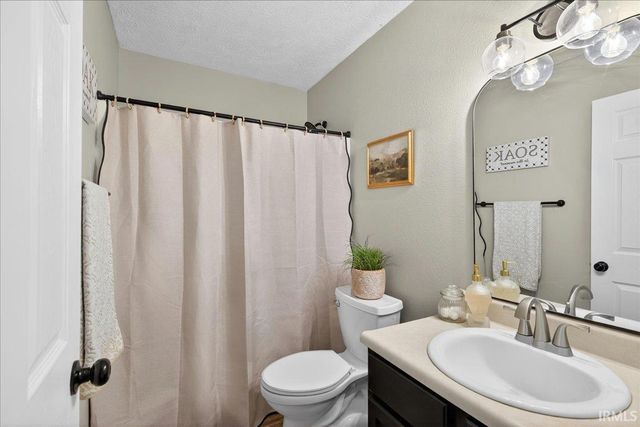209 N Wilmington Lane, Lafayette, IN 47905
