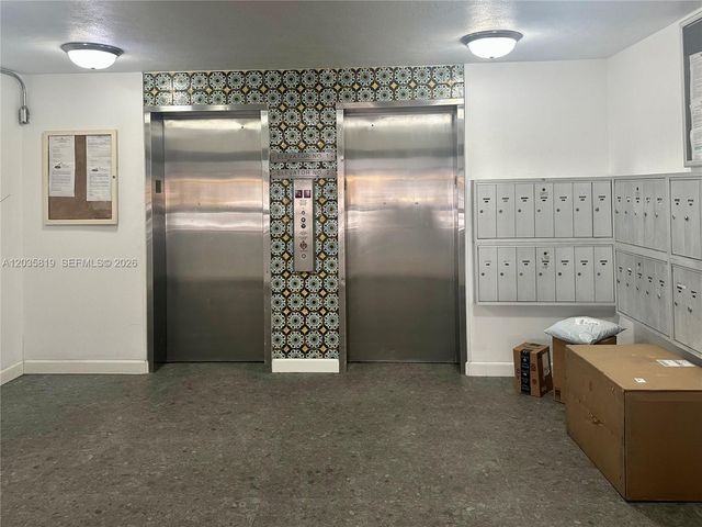 1340 Lincoln Road 309, Miami Beach, FL 33139