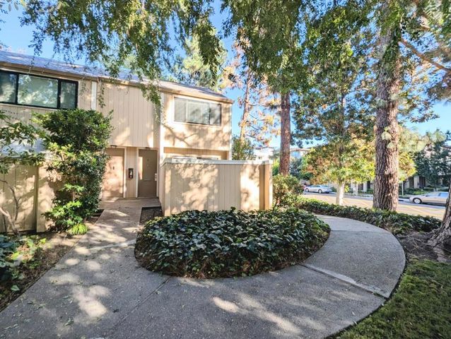 960 Kiely Boulevard F, Santa Clara, CA 95051