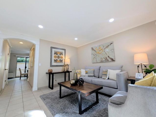 960 Kiely Boulevard F, Santa Clara, CA 95051