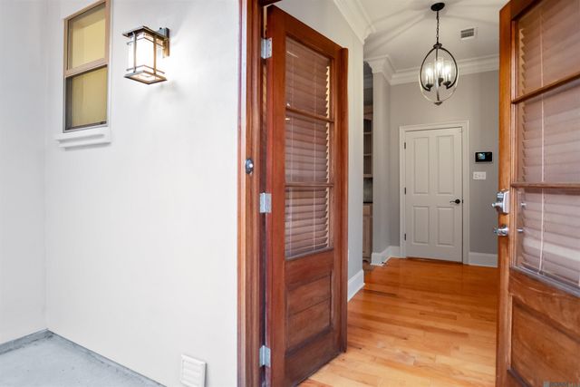 1642 Ruelle De Grace Dr, Baton Rouge, LA 70810