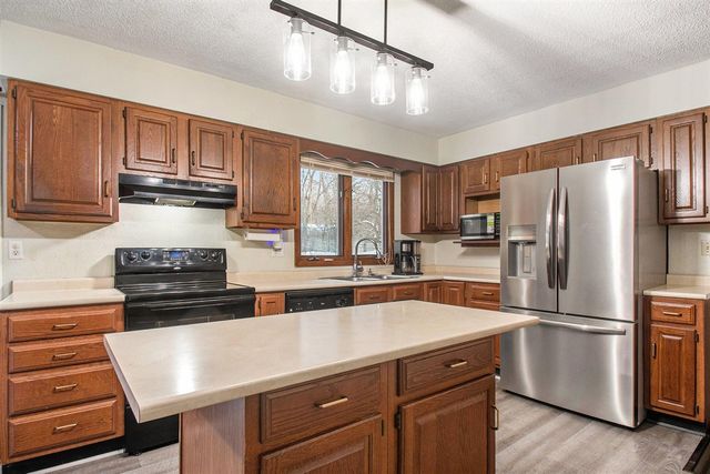 1115 Marshlyn Drive, Niles, MI 49120