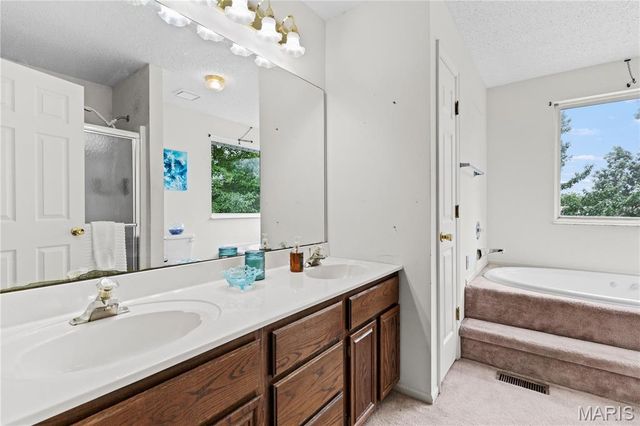 2263 Pendleton Circle, O'fallon, MO 63368