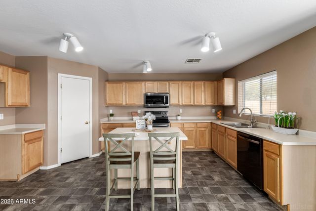 22851 W MOHAVE Street, Buckeye, AZ 85326