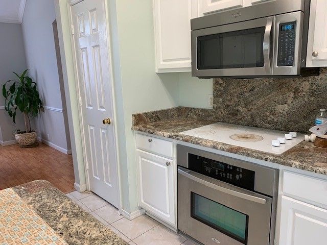 2210 Meredith Lane, Garland, TX 75042