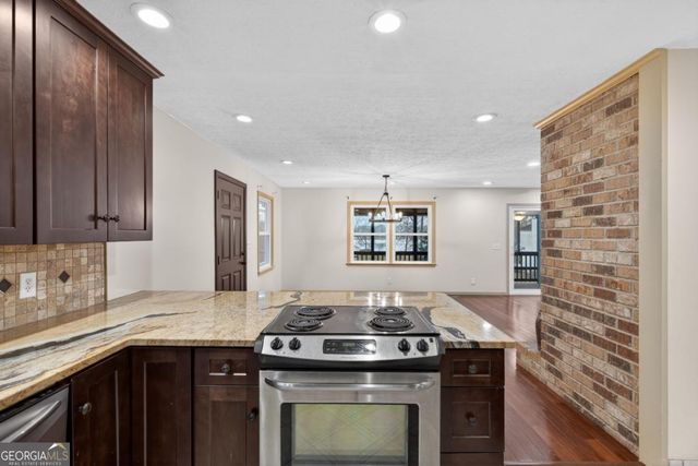 291 Buckhorn Drive, Temple, GA 30179