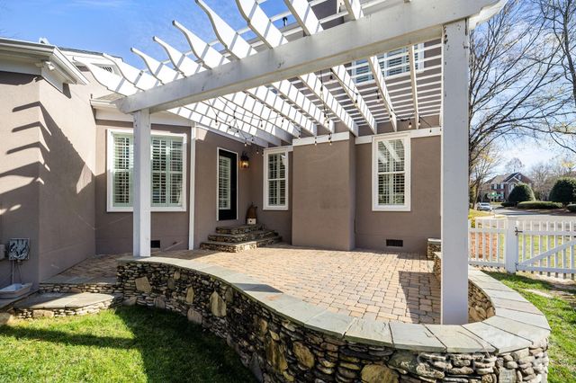 7212 Prescott Pond Lane, Charlotte, NC 28270