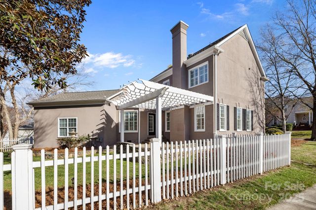 7212 Prescott Pond Lane, Charlotte, NC 28270