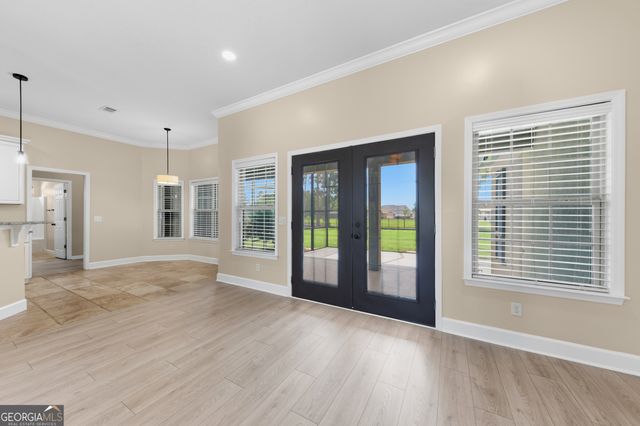 214 Fiddlers Cove Drive, Kingsland, GA 31548
