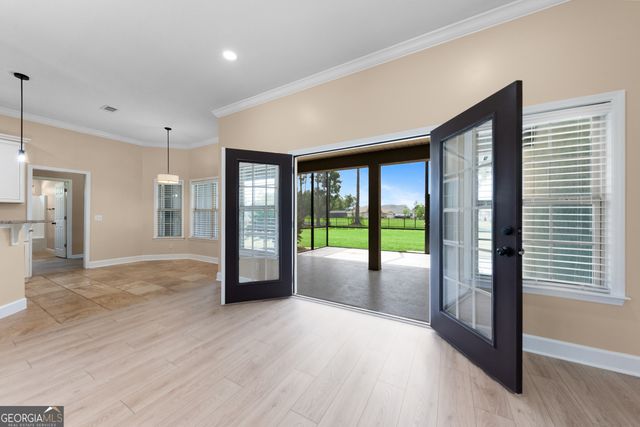 214 Fiddlers Cove Drive, Kingsland, GA 31548