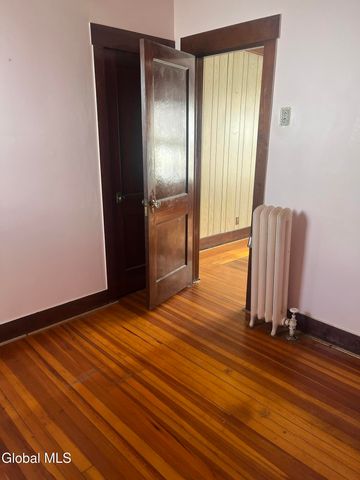 1517 Rutgers Street, Schenectady, NY 12303