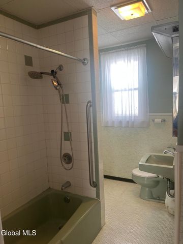 1517 Rutgers Street, Schenectady, NY 12303