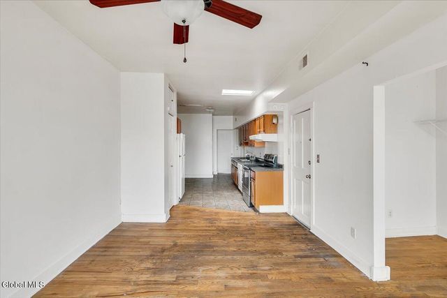 418 Madison Avenue, Albany, NY 12210