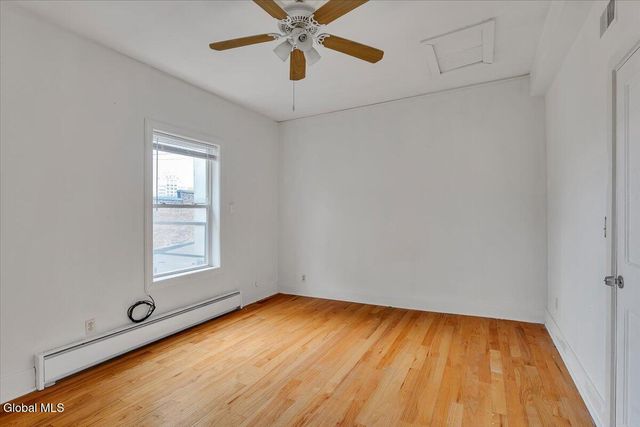 418 Madison Avenue, Albany, NY 12210