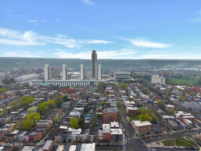 418 Madison Avenue, Albany, NY 12210
