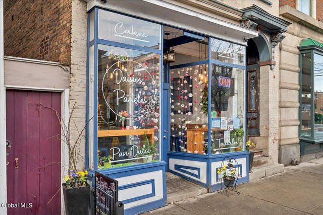 418 Madison Avenue, Albany, NY 12210