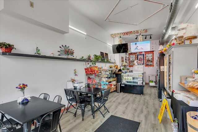 418 Madison Avenue, Albany, NY 12210