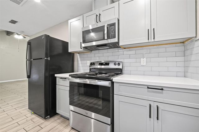8430 Gallahad Street, Houston, TX 77078