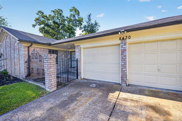 8430 Gallahad Street, Houston, TX 77078
