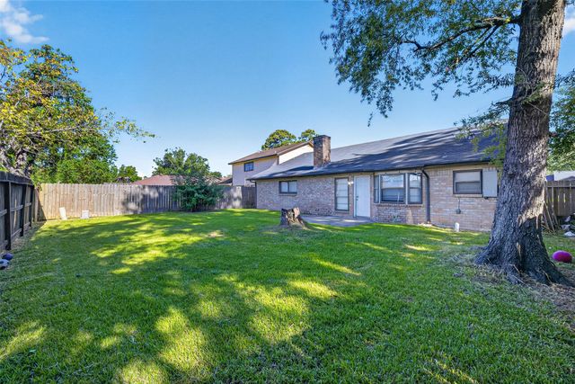 8430 Gallahad Street, Houston, TX 77078