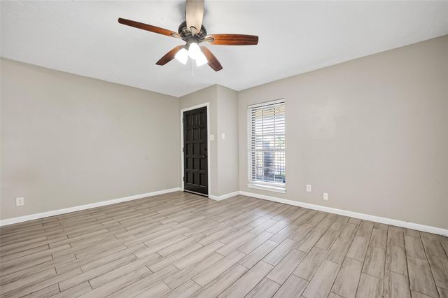 8430 Gallahad Street, Houston, TX 77078