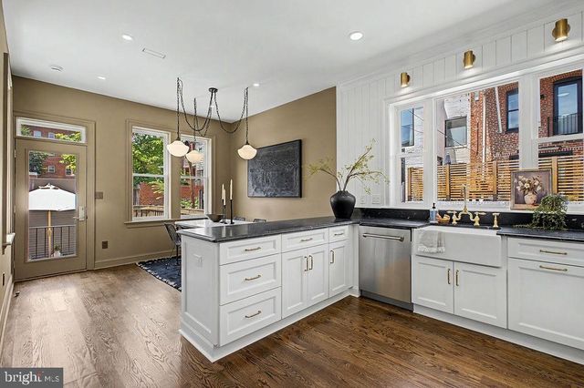 2532 12TH ST NW, Washington, DC 20009