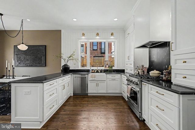 2532 12TH ST NW, Washington, DC 20009