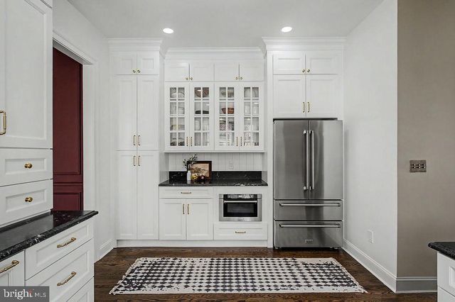 2532 12TH ST NW, Washington, DC 20009