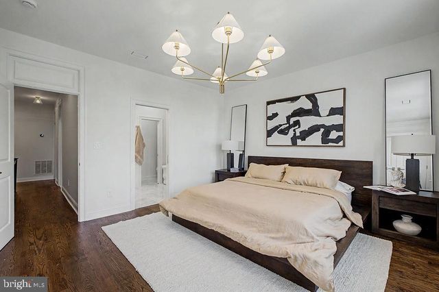 2532 12TH ST NW, Washington, DC 20009