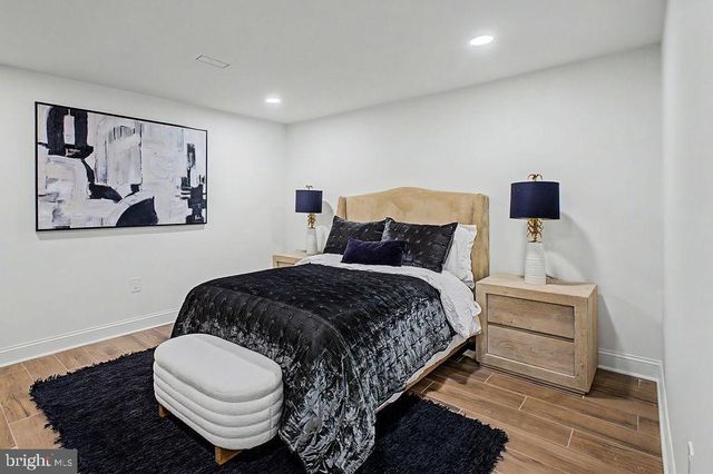 2532 12TH ST NW, Washington, DC 20009