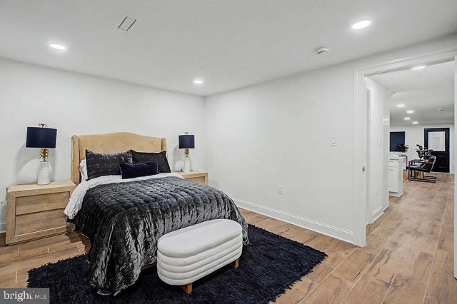 2532 12TH ST NW, Washington, DC 20009