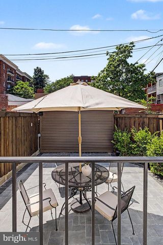 2532 12TH ST NW, Washington, DC 20009