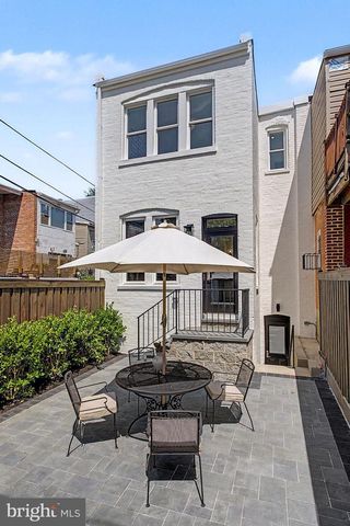 2532 12TH ST NW, Washington, DC 20009