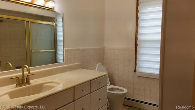 4959 Irwindale Drive, Waterford Charter Township, MI 48328