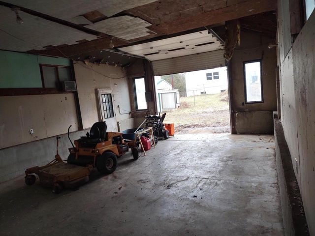 429 State Hwy 138 Road, Stoughton, WI 53589